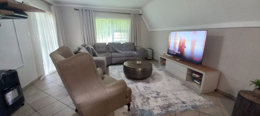 To Let 3 Bedroom Property for Rent in Loch Athlone Free State